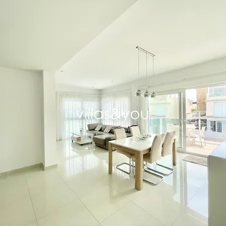 Amay 880 By Villas&you Torrevieja